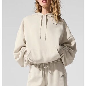 ALO accolade matching set